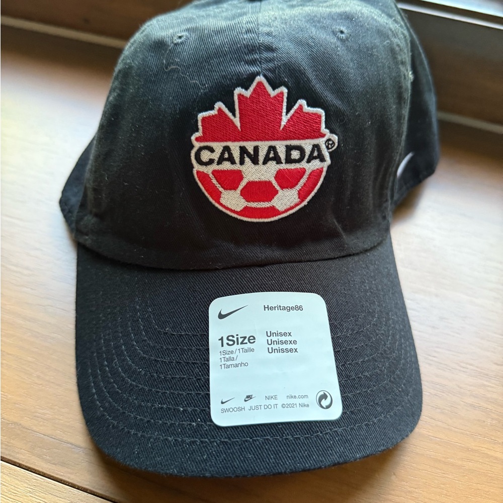 New Nike Hat Team Canada Soccer National Team One Size